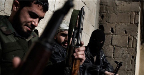 Được tiếp sức, phiến quân ở Nam Syria vùng dậy tấn công quân đội Assad