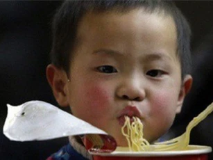 Công ty thực phẩm lớn nhất Trung Quốc bắt tay với "kẻ thù" để nuôi 1,4 tỷ dân
