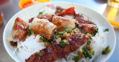 5 món ngon quanh khu chợ trăm tuổi ở trung tâm Sài Gòn