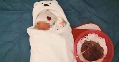 Bộ Y tế ra văn bản khẩn, yêu cầu làm rõ vụ hai mẹ con tử vong vì sinh "thuận theo tự nhiên"