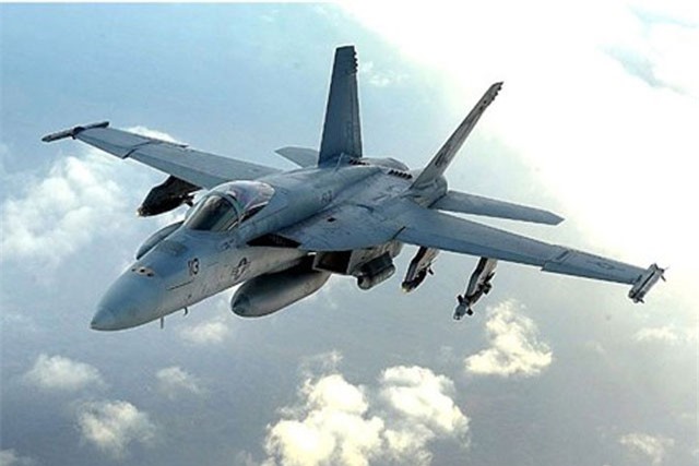 Hải quân Mỹ dự định loại bỏ 136 tiêm kích F/A-18 Hornet