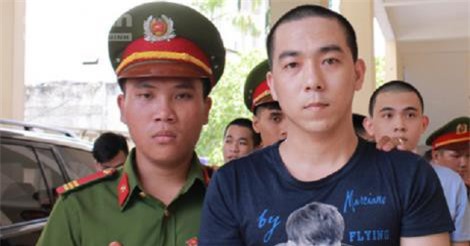 Đánh chết người rồi bỏ đi hát karaoke