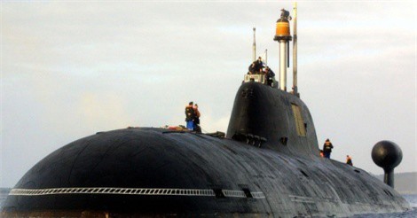Tàu ngầm hạt nhân Nga lặng lẽ tiến sát bờ biển Mỹ