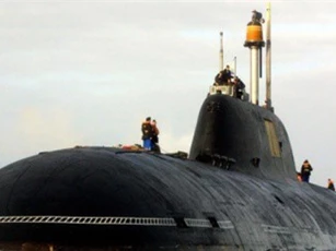 Tàu ngầm hạt nhân Nga lặng lẽ tiến sát bờ biển Mỹ