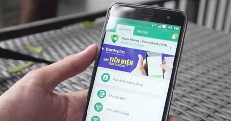 Các ngân hàng đang thu phí dịch vụ Bankplus thế nào?