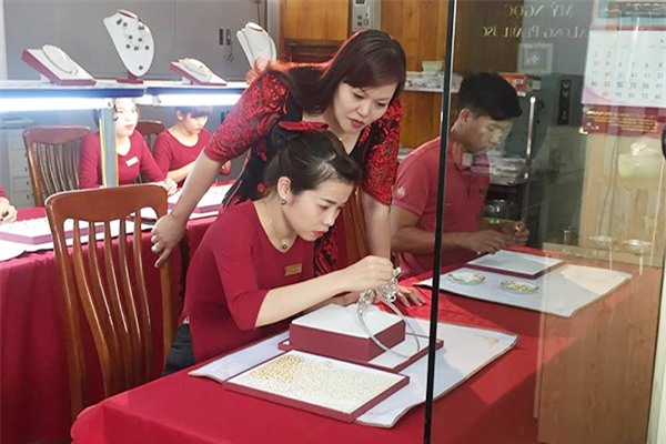 Doanh nhân Thùy Hương và khát vọng đưa thương hiệu Ngọc trai Hạ Long ra thế giới