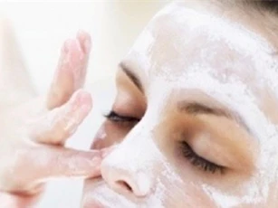 Mẹo thu nhỏ lỗ chân lông tại nhà cực hiệu quả