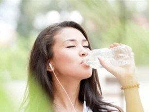 Phòng tránh bệnh trĩ mùa hè có khó không?