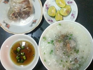 Tới Quảng Bình đừng quên thưởng thức "cháo cùi"