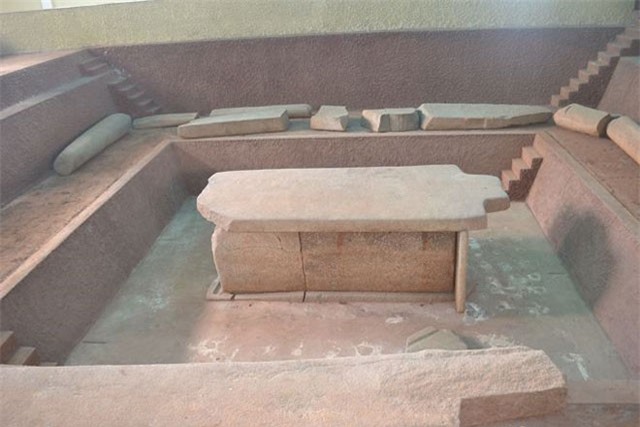  Bí ẩn không lời giải về ngôi mộ cổ 2.000 tuổi ở Đồng Nai