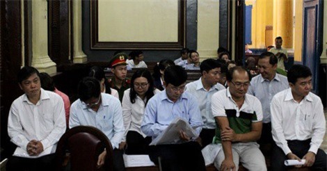 Các nguyên lãnh đạo Navibank lĩnh án nặng khi cho Huyền Như vay tiền