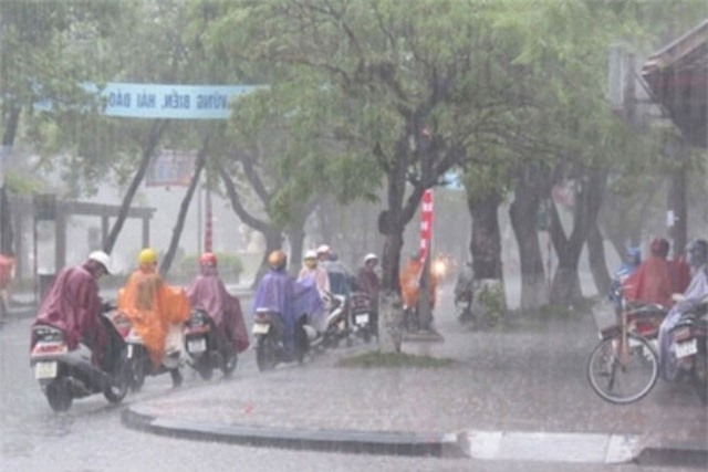 DỰ BÁO THỜI TIẾT (19/3): Bắc Bộ rét đậm, Hà Nội nguy cơ xuất hiện tố lốc