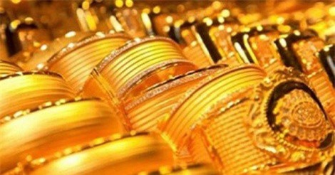 GIÁ VÀNG NGÀY 19/3: Đầu tuần đón tin buồn