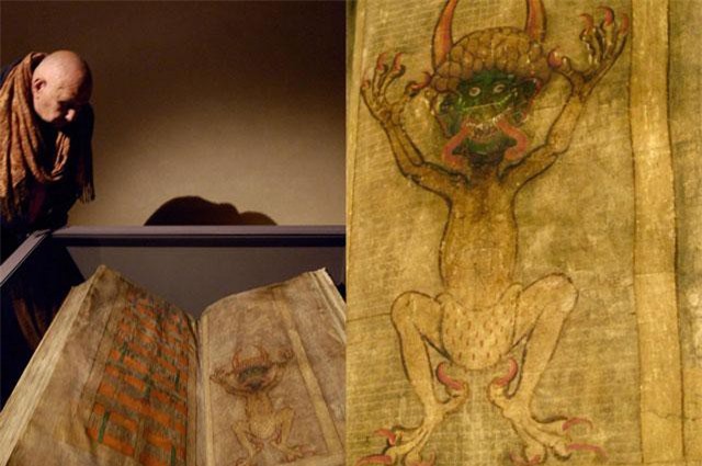 Bí ẩn lạ lùng trong cuốn sách được viết bởi quỷ Satan