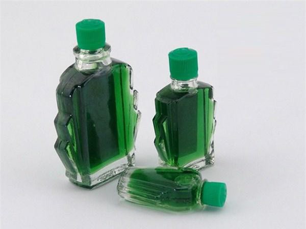 Đừng tự rước họa vào thân chỉ vì dùng dầu gió sai cách