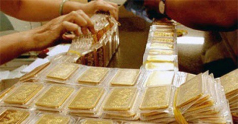 GIÁ VÀNG NGÀY 21/3: Giảm không ngừng, tụt xuống ngưỡng nhạy cảm