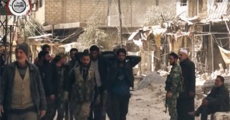 Hàng loạt phiến quân đầu hàng quân đội Syria ở Đông Ghouta