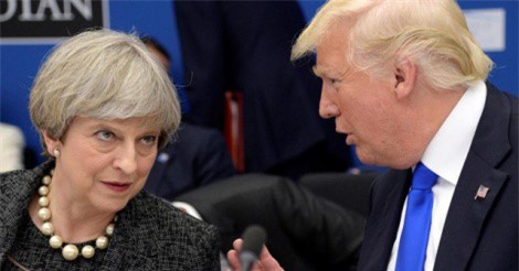 Trump tính trục xuất các nhà ngoại giao Nga vì vụ điệp viên bị đầu độc