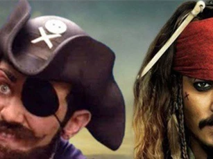 Vì sao cướp biển bịt một mắt dù không bị mù?