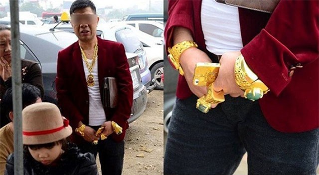 'Thú chơi ngông' đeo cả trăm cây vàng trên người của đại gia Việt