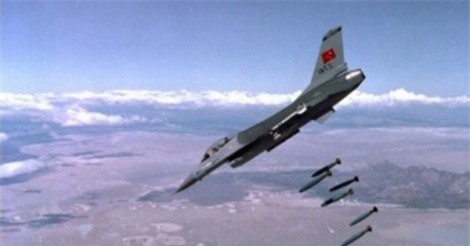 Không quân Thổ Nhĩ Kỳ dội bom tới tập vào quân đội Syria ở Aleppo