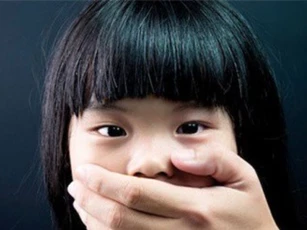 Phụ huynh cần dạy trẻ những quy tắc sau để tránh việc bị bắt cóc