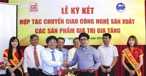 Tập đoàn Sao Mai và Viện Nghiên cứu Hải sản ký kết hợp tác chuyển giao công nghệ sản xuất các sản phẩm giá trị gia tăng từ cá tra 
