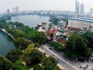 Đất vàng Hồ Tây siêu đắt đỏ, 900 triệu đồng mỗi m2