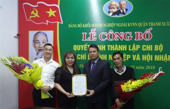 Thành lập Chi bộ Tạp chí Doanh nghiệp và Hội nhập