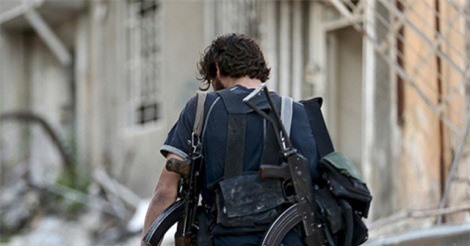 Thủ lĩnh phiến quân tha thiết xin quân đội Syria cho rời Đông Ghouta 