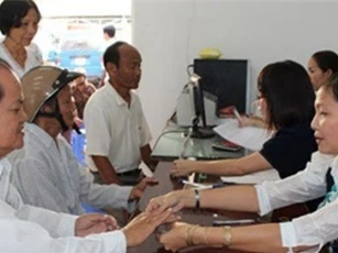 Để được hưởng lương hưu 75%, người lao động phải đóng BHXH từ 30-35 năm