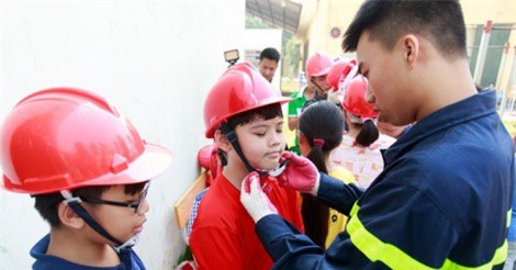 Clip: Kỹ năng phòng cháy, chữa cháy cho trẻ em
