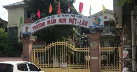 Triệu tập phụ huynh đánh cô giáo thực tập đang mang bầu nhập viện