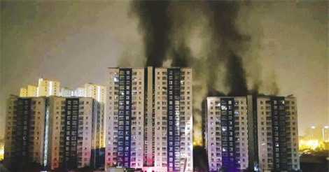 Vụ cháy chung cư Carina Plaza ở Sài Gòn: Luật sư làm rõ trách nhiệm các bên liên quan 