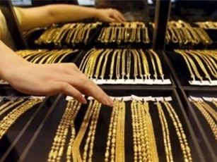 GIÁ VÀNG NGÀY 26/3: Đầu tuần “treo” ở mức cao