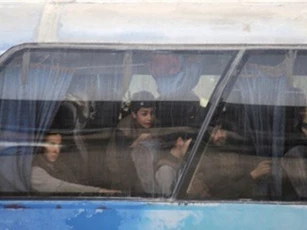 Rệu rã trước quân đội Syria, gần 1.000 tên khủng bố rời Đông Ghouta