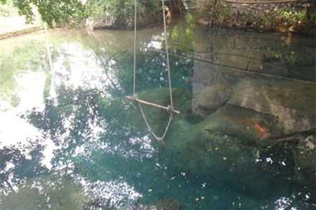 Những câu chuyện khó tin bên 9 miệng giếng thiêng ở Thanh Hóa