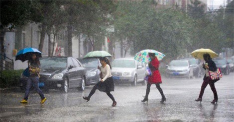 DỰ BÁO THỜI TIẾT (28/3): Bắc Bộ đề phòng mưa đá, Hà Nội có sương mù