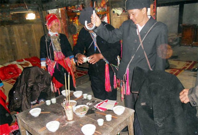 Nghi lễ cưới hỏi của người Dao áo dài ở Hà Giang