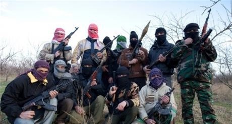 Phiến quân tuyên bố không bao giờ đầu hàng quân đội Syria ở Dara'a