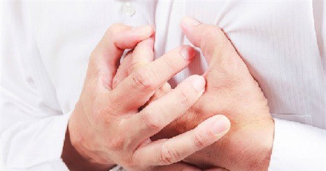 Đau ngực phải - dấu hiệu cảnh báo nhiều bệnh nguy hiểm chớ bỏ qua