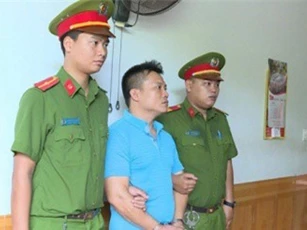 Bắt vợ chồng thuê giang hồ đánh chết người ở Vũng Tàu