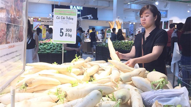 Củ cải tăng giá sau nhiều ngày được "giải cứu", nông dân bắt đầu có lãi