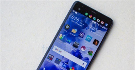 HTC U Ultra tiếp tục giảm giá "sập sàn"