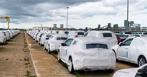 Kiến nghị cho nhập ôtô về Việt Nam bằng đường hàng không