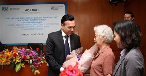 Miễn phí 960 triệu đồng ghép giác mạc cho bệnh nhân nghèo