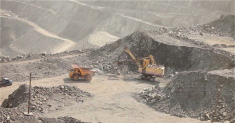 Tồn kho than lên đến 9 triệu tấn