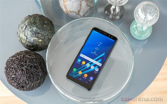 Samsung Galaxy A6 và A6 Plus rò rỉ thông số kỹ thuật 