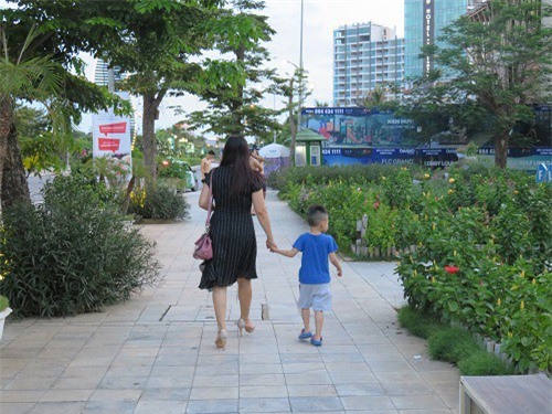 Tầng lớp trung lưu tăng và tỷ lệ đói nghèo ở Việt Nam tiếp tục giảm 