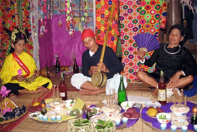 Lễ trấn trạch của người Tày ở Bắc Kạn